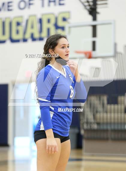 Thumbnail 3 in Utica Eisenhower vs. Port Huron (MHSAA D29 Quarterfinal) photogallery.