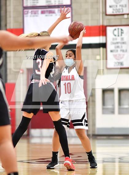 Thumbnail 2 in Glendora @ Ayala photogallery.