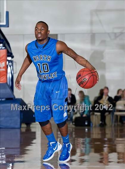 Thumbnail 3 in DeSoto vs. North Crowley (Whataburger Tournament) photogallery.