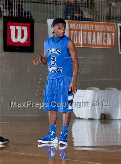 Thumbnail 1 in DeSoto vs. North Crowley (Whataburger Tournament) photogallery.