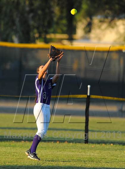 Thumbnail 2 in Northwest Christian vs. San Manuel (AIA D4 Final) photogallery.