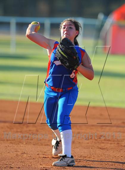 Thumbnail 2 in Northwest Christian vs. San Manuel (AIA D4 Final) photogallery.