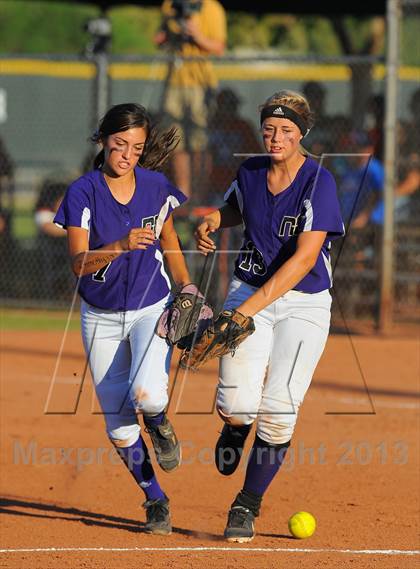 Thumbnail 3 in Northwest Christian vs. San Manuel (AIA D4 Final) photogallery.