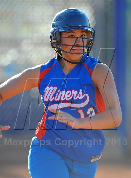 Thumbnail 1 in Northwest Christian vs. San Manuel (AIA D4 Final) photogallery.
