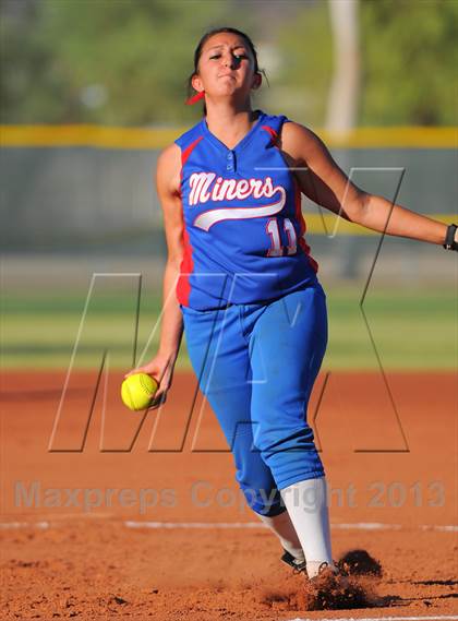 Thumbnail 3 in Northwest Christian vs. San Manuel (AIA D4 Final) photogallery.