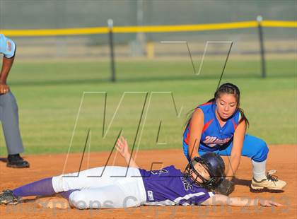 Thumbnail 2 in Northwest Christian vs. San Manuel (AIA D4 Final) photogallery.