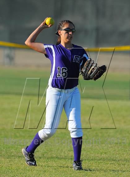 Thumbnail 2 in Northwest Christian vs. San Manuel (AIA D4 Final) photogallery.