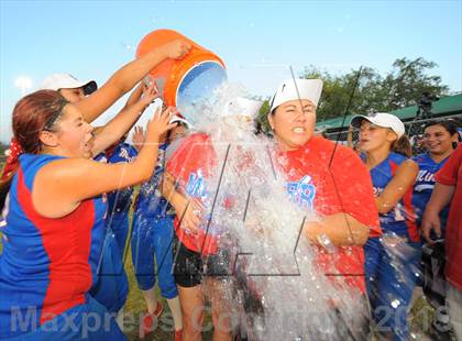 Thumbnail 3 in Northwest Christian vs. San Manuel (AIA D4 Final) photogallery.