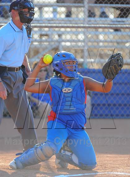Thumbnail 3 in Northwest Christian vs. San Manuel (AIA D4 Final) photogallery.
