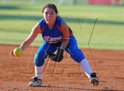 Thumbnail 2 in Northwest Christian vs. San Manuel (AIA D4 Final) photogallery.