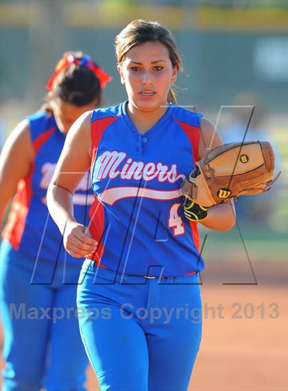 Thumbnail 2 in Northwest Christian vs. San Manuel (AIA D4 Final) photogallery.