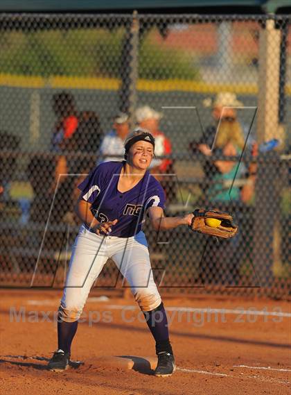 Thumbnail 1 in Northwest Christian vs. San Manuel (AIA D4 Final) photogallery.