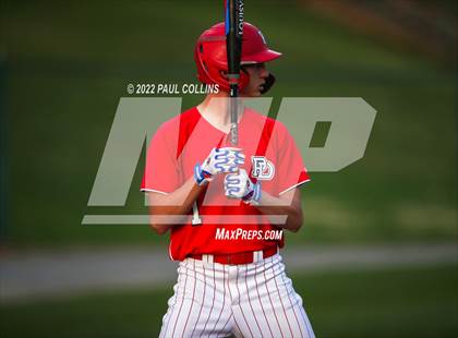 Thumbnail 1 in Providence Day vs. Mallard Creek photogallery.