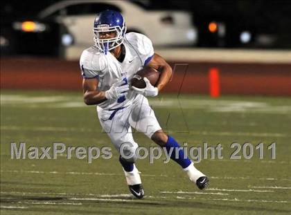 Thumbnail 1 in Norco @ Upland photogallery.