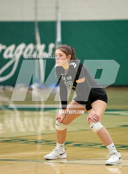 Thumbnail 1 in Oxford vs. Lake Orion (MHSAA District Final) photogallery.