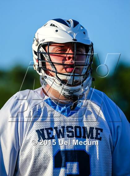 Thumbnail 3 in Alonso @ Newsome photogallery.