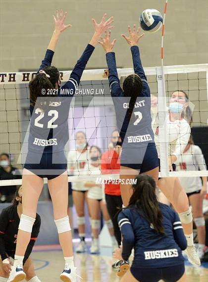 Thumbnail 3 in Carondelet @ Chino Hills (CIF State D3 Final) photogallery.