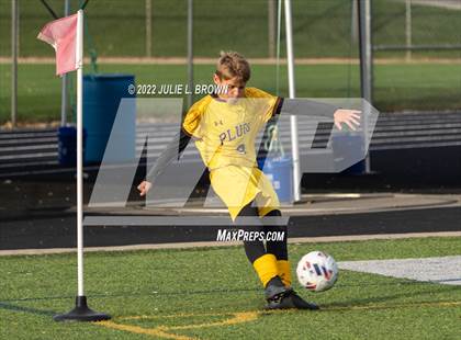 Thumbnail 3 in Brebeuf Jesuit Preparatory vs Speedway (IHSAA 2A Regional Final) photogallery.