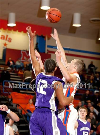 Thumbnail 1 in Harrisburg vs. Marshall County (Marshall County Hoopfest) photogallery.