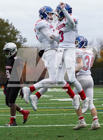 Thumbnail 2 in Marmion @ Amundsen photogallery.
