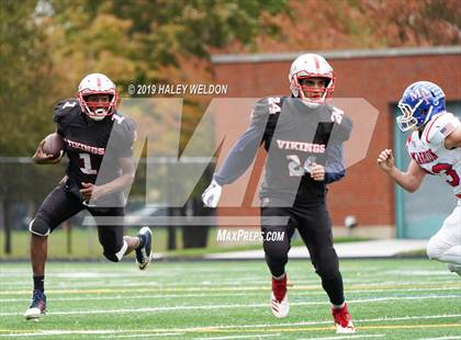 Thumbnail 1 in Marmion @ Amundsen photogallery.