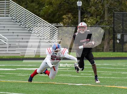 Thumbnail 2 in Marmion @ Amundsen photogallery.