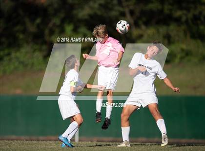 Thumbnail 2 in Porter Ridge @ Myers Park photogallery.