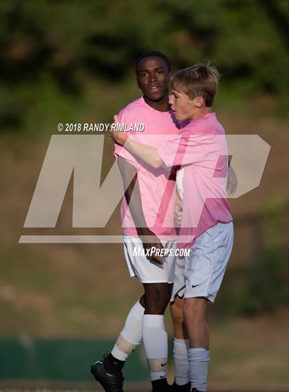 Thumbnail 2 in Porter Ridge @ Myers Park photogallery.