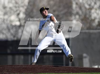 Thumbnail 3 in Villa Park @ Foothill photogallery.