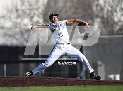 Thumbnail 1 in Villa Park @ Foothill photogallery.