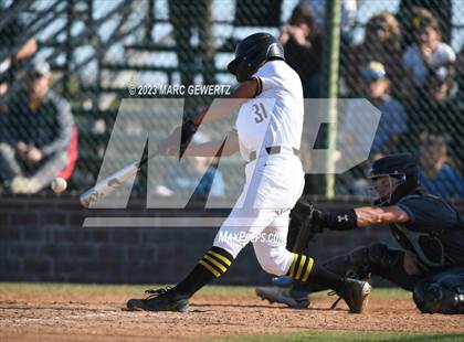 Thumbnail 3 in Villa Park @ Foothill photogallery.