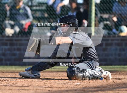 Thumbnail 3 in Villa Park @ Foothill photogallery.