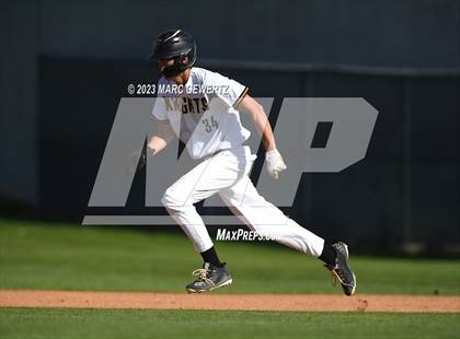 Thumbnail 1 in Villa Park @ Foothill photogallery.