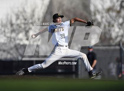 Thumbnail 1 in Villa Park @ Foothill photogallery.