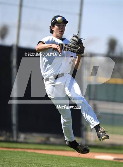 Thumbnail 3 in Villa Park @ Foothill photogallery.