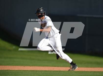 Thumbnail 2 in Villa Park @ Foothill photogallery.