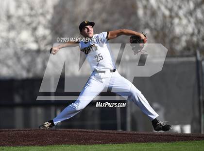 Thumbnail 1 in Villa Park @ Foothill photogallery.
