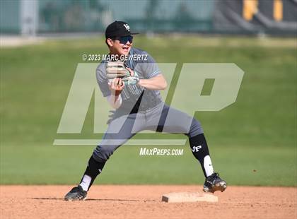Thumbnail 3 in Villa Park @ Foothill photogallery.