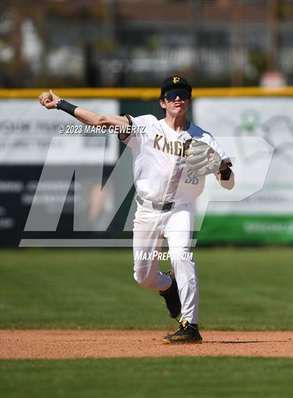Thumbnail 3 in Villa Park @ Foothill photogallery.