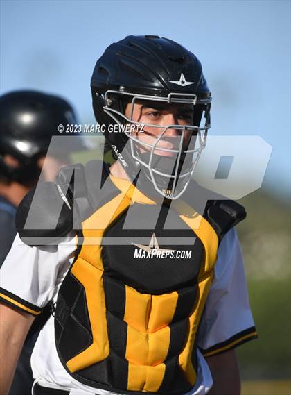 Thumbnail 1 in Villa Park @ Foothill photogallery.