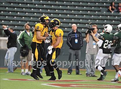 Thumbnail 2 in Del Oro vs. Helix (CIF State D2 Final) photogallery.