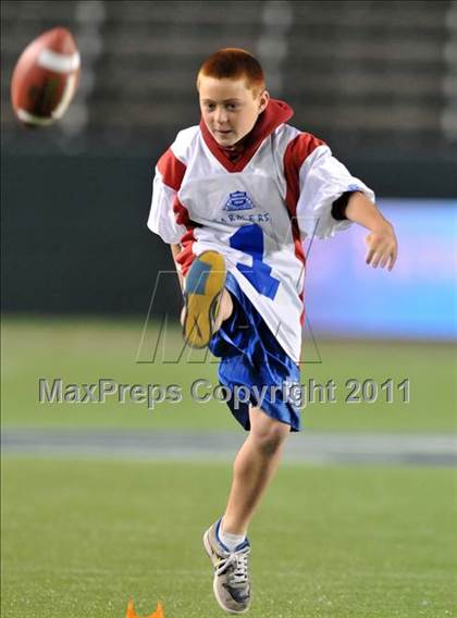 Thumbnail 3 in Del Oro vs. Helix (CIF State D2 Final) photogallery.