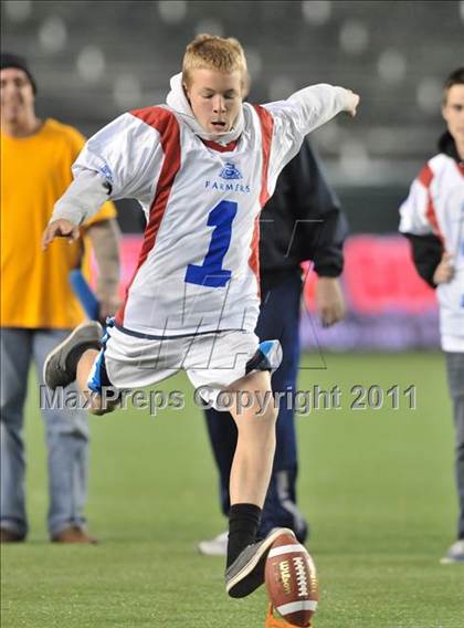 Thumbnail 1 in Del Oro vs. Helix (CIF State D2 Final) photogallery.