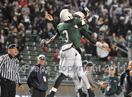 Thumbnail 3 in Del Oro vs. Helix (CIF State D2 Final) photogallery.
