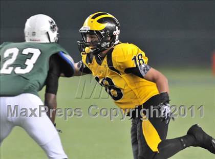 Thumbnail 1 in Del Oro vs. Helix (CIF State D2 Final) photogallery.