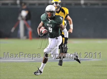 Thumbnail 1 in Del Oro vs. Helix (CIF State D2 Final) photogallery.