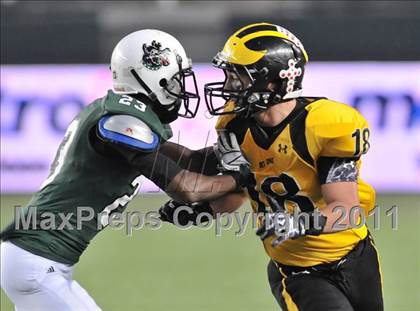 Thumbnail 3 in Del Oro vs. Helix (CIF State D2 Final) photogallery.