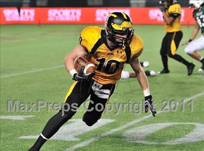 Thumbnail 3 in Del Oro vs. Helix (CIF State D2 Final) photogallery.