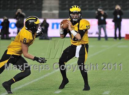 Thumbnail 1 in Del Oro vs. Helix (CIF State D2 Final) photogallery.