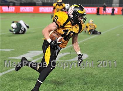 Thumbnail 1 in Del Oro vs. Helix (CIF State D2 Final) photogallery.